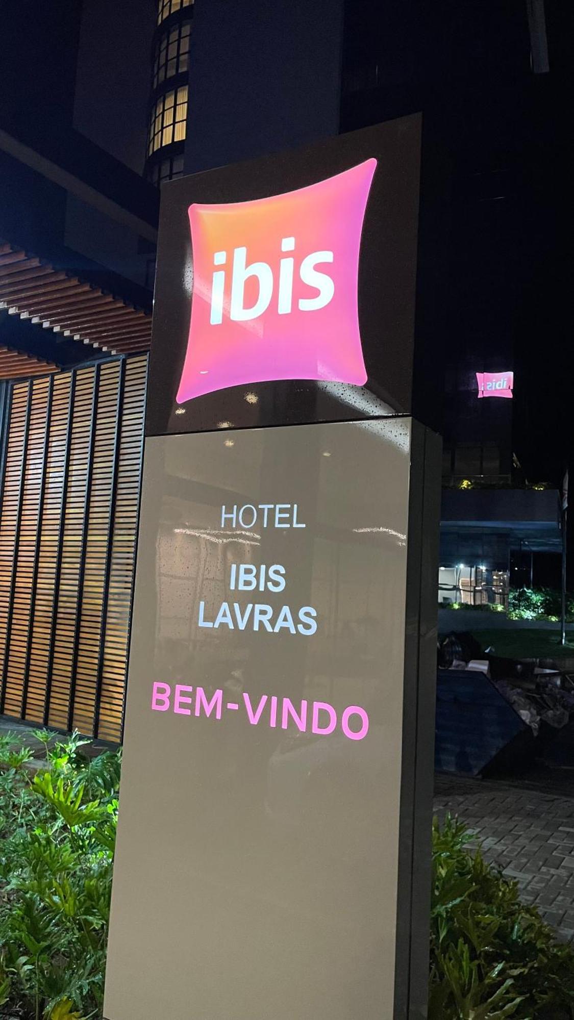 Ibis Lavras Hotel Exterior photo